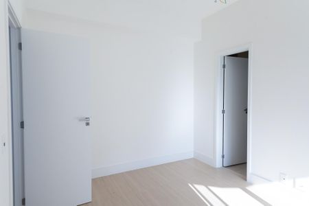 Apartamento à venda com 188m², 4 quartos e 4 vagas Apartamento à venda com 188m², 4 quartos e 4 vagassuite 2