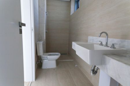 Apartamento à venda com 188m², 4 quartos e 4 vagas Apartamento à venda com 188m², 4 quartos e 4 vagasbanheiro semi suite 1 / 2