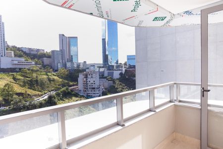 Apartamento à venda com 188m², 4 quartos e 4 vagas Apartamento à venda com 188m², 4 quartos e 4 vagasvaranda suite 2