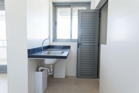 Apartamento à venda com 188m², 4 quartos e 4 vagas Apartamento à venda com 188m², 4 quartos e 4 vagasÁrea de Serviço