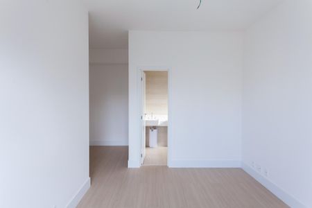 Apartamento à venda com 188m², 4 quartos e 4 vagas Apartamento à venda com 188m², 4 quartos e 4 vagassuite 1