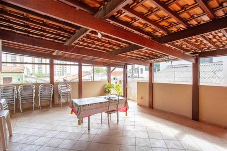 Casa à venda com 261m², 4 quartos e 2 vagasVaranda gourmet