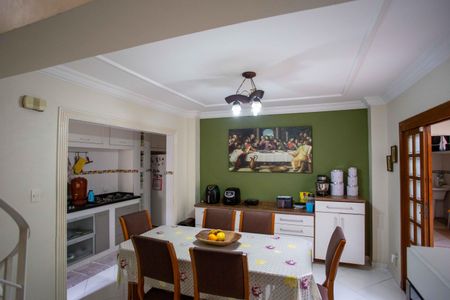 Casa à venda com 261m², 4 quartos e 2 vagasSala de Jantar