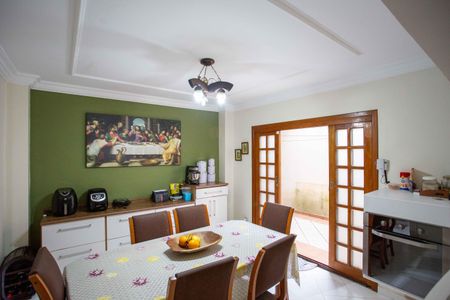 Casa à venda com 261m², 4 quartos e 2 vagasSala de Jantar