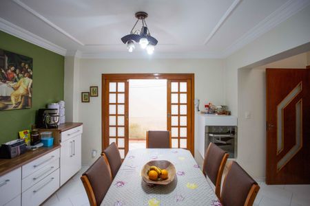 Casa à venda com 261m², 4 quartos e 2 vagasSala de Jantar