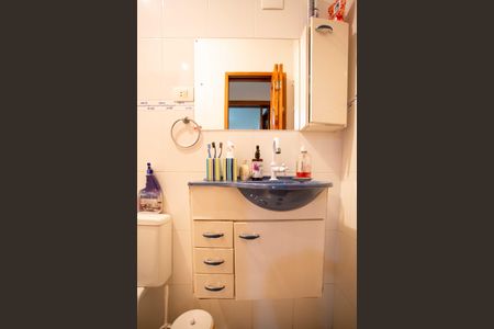 Casa à venda com 261m², 4 quartos e 2 vagasBanheiro Social