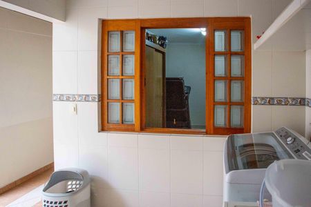 Casa à venda com 261m², 4 quartos e 2 vagasÁrea de Serviço