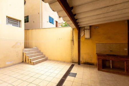 Casa à venda com 396m², 3 quartos e 2 vagas Casa à venda com 396m², 3 quartos e 2 vagasQuintal - Churrasqueira