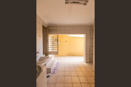 Casa à venda com 396m², 3 quartos e 2 vagas Casa à venda com 396m², 3 quartos e 2 vagasÁrea de Serviço