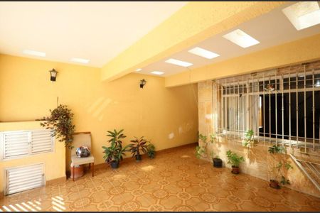 Casa à venda com 396m², 3 quartos e 2 vagas Casa à venda com 396m², 3 quartos e 2 vagasGaragem