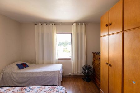 Casa à venda com 396m², 3 quartos e 2 vagas Casa à venda com 396m², 3 quartos e 2 vagasQuarto 1