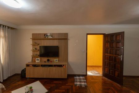 Casa à venda com 396m², 3 quartos e 2 vagas Casa à venda com 396m², 3 quartos e 2 vagasSala