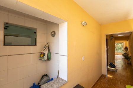 Casa à venda com 396m², 3 quartos e 2 vagas Casa à venda com 396m², 3 quartos e 2 vagasCorredor