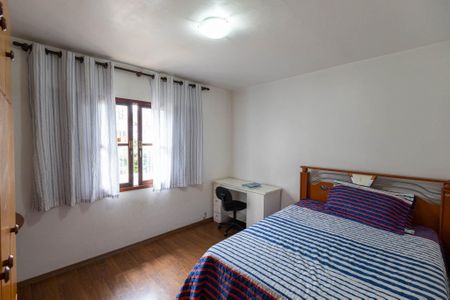 Casa à venda com 396m², 3 quartos e 2 vagas Casa à venda com 396m², 3 quartos e 2 vagasQuarto 3