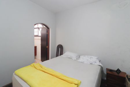 Casa à venda com 450m², 4 quartos e 4 vagas Casa à venda com 450m², 4 quartos e 4 vagasSuíte 2