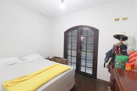 Casa à venda com 450m², 4 quartos e 4 vagas Casa à venda com 450m², 4 quartos e 4 vagasSuíte 2