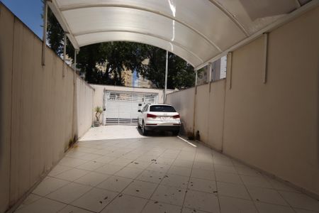 Casa à venda com 197m², 3 quartos e 4 vagasGaragem