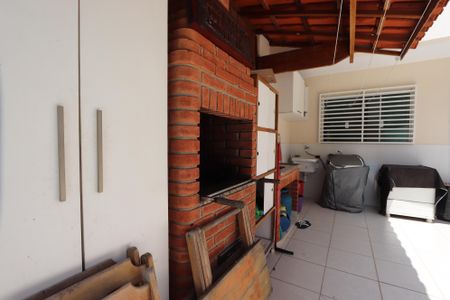 Casa à venda com 197m², 3 quartos e 4 vagasÁrea Gourmet
