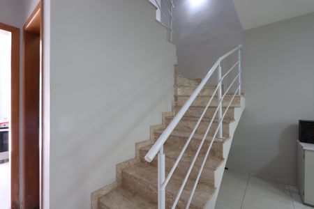Casa à venda com 197m², 3 quartos e 4 vagasEscada