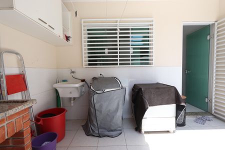 Casa à venda com 197m², 3 quartos e 4 vagasLavanderia