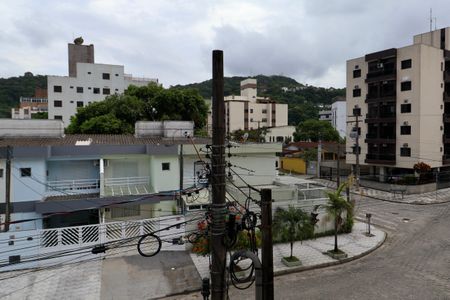 Apartamento para alugar com 103m², 3 quartos e 2 vagasVista