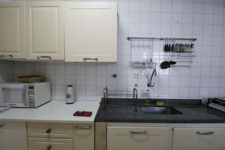 Apartamento para alugar com 103m², 3 quartos e 2 vagasCozinha