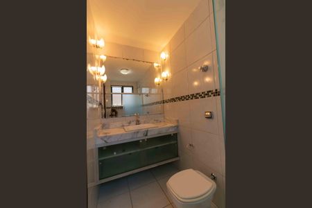 Apartamento à venda com 94m², 3 quartos e 1 vaga Apartamento à venda com 94m², 3 quartos e 1 vagaBanheiro da Suíte