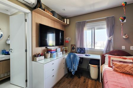 Apartamento à venda com 127m², 3 quartos e 2 vagas Apartamento à venda com 127m², 3 quartos e 2 vagasSuíte 2