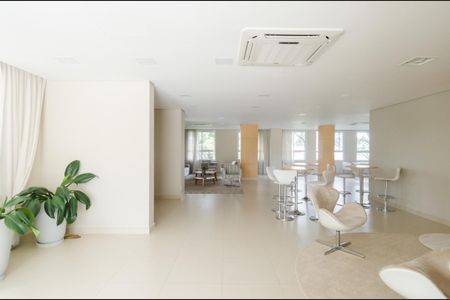 Apartamento à venda com 127m², 3 quartos e 2 vagas Apartamento à venda com 127m², 3 quartos e 2 vagasÁrea Comum