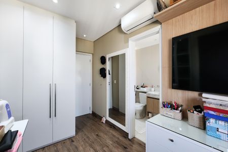 Apartamento à venda com 127m², 3 quartos e 2 vagas Apartamento à venda com 127m², 3 quartos e 2 vagasSuíte 2