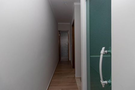 Casa à venda com 120m², 3 quartos e 2 vagas Casa à venda com 120m², 3 quartos e 2 vagasCorredor