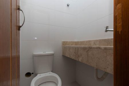 Casa à venda com 120m², 3 quartos e 2 vagas Casa à venda com 120m², 3 quartos e 2 vagasLavabo