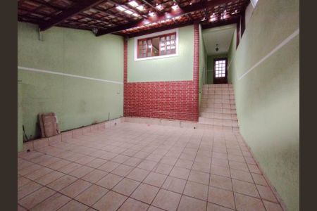 Casa à venda com 154m², 3 quartos e 2 vagas Casa à venda com 154m², 3 quartos e 2 vagasÁrea Externa