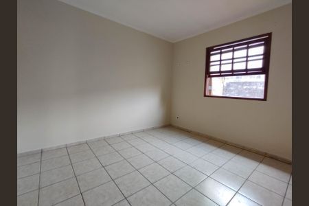 Casa à venda com 154m², 3 quartos e 2 vagas Casa à venda com 154m², 3 quartos e 2 vagasQuarto 3