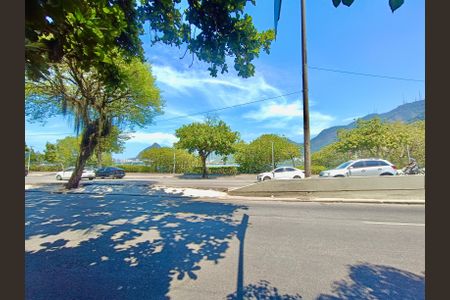Apartamento à venda com 110m², 3 quartos e 1 vaga Apartamento à venda com 110m², 3 quartos e 1 vagaVista da Rua