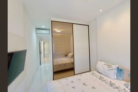 Apartamento à venda com 110m², 3 quartos e 1 vaga Apartamento à venda com 110m², 3 quartos e 1 vagaSuíte 1