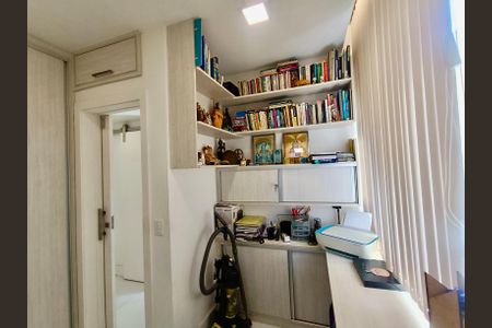 Apartamento à venda com 110m², 3 quartos e 1 vaga Apartamento à venda com 110m², 3 quartos e 1 vagaCômodo