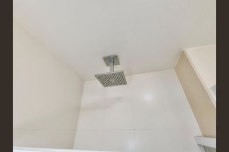 Apartamento à venda com 110m², 3 quartos e 1 vaga Apartamento à venda com 110m², 3 quartos e 1 vagaBanheiro social