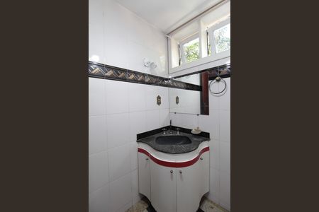 Casa à venda com 760m², 4 quartos e 10 vagasLavabo da Sala