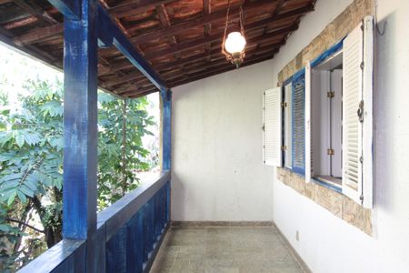 Casa à venda com 760m², 4 quartos e 10 vagasVaranda