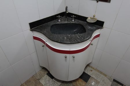 Casa à venda com 760m², 4 quartos e 10 vagasLavabo da Sala