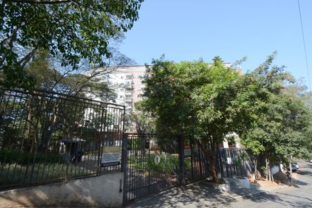 Apartamento à venda com 38m², 1 quarto e 1 vagaFachada e portaria