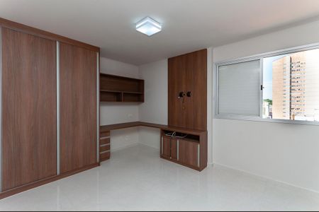 Apartamento para alugar com 120m², 3 quartos e 2 vagasQuarto 1 Suíte