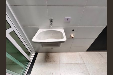 Apartamento à venda com 50m², 2 quartos e 1 vaga Apartamento à venda com 50m², 2 quartos e 1 vagaLavanderia