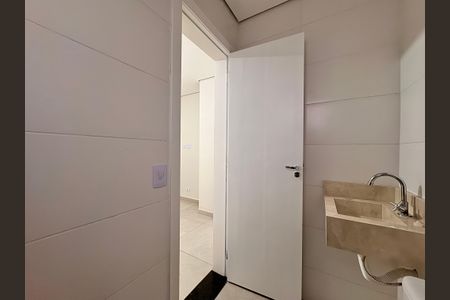 Apartamento à venda com 50m², 2 quartos e 1 vaga Apartamento à venda com 50m², 2 quartos e 1 vagaBanheiro da Suíte