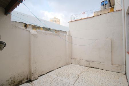 Casa à venda com 105m², 2 quartos e 2 vagasQuintal