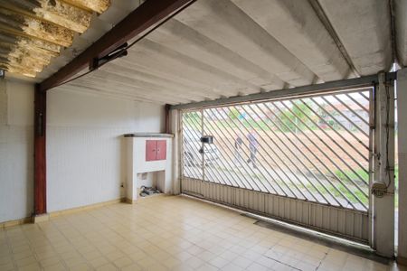 Casa à venda com 105m², 2 quartos e 2 vagasGaragem