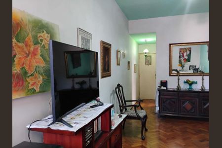 Apartamento à venda com 85m², 2 quartos e sem vaga Apartamento à venda com 85m², 2 quartos e sem vagaSala