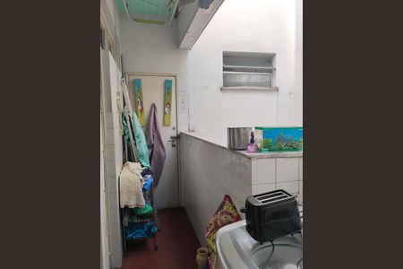 Apartamento à venda com 85m², 2 quartos e sem vaga Apartamento à venda com 85m², 2 quartos e sem vagaÁrea de serviço