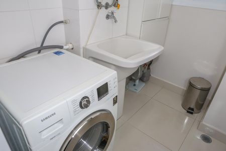 Apartamento à venda com 86m², 2 quartos e 2 vagas Apartamento à venda com 86m², 2 quartos e 2 vagasÁrea de Serviço